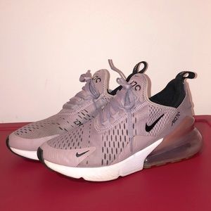 Nike AirMax 270